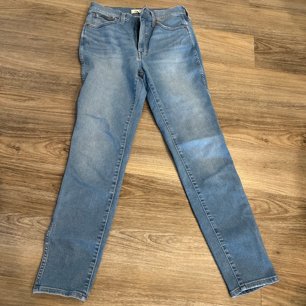 Women’s Skinny Blue Jeans